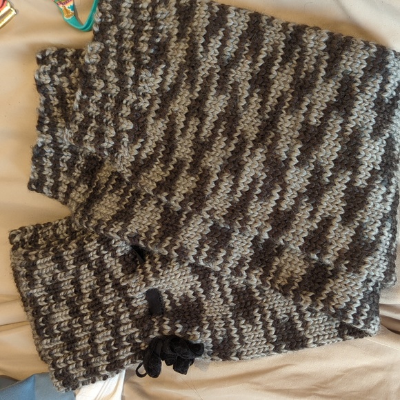 Lulu Lemon knit leg warmers - Picture 1 of 2